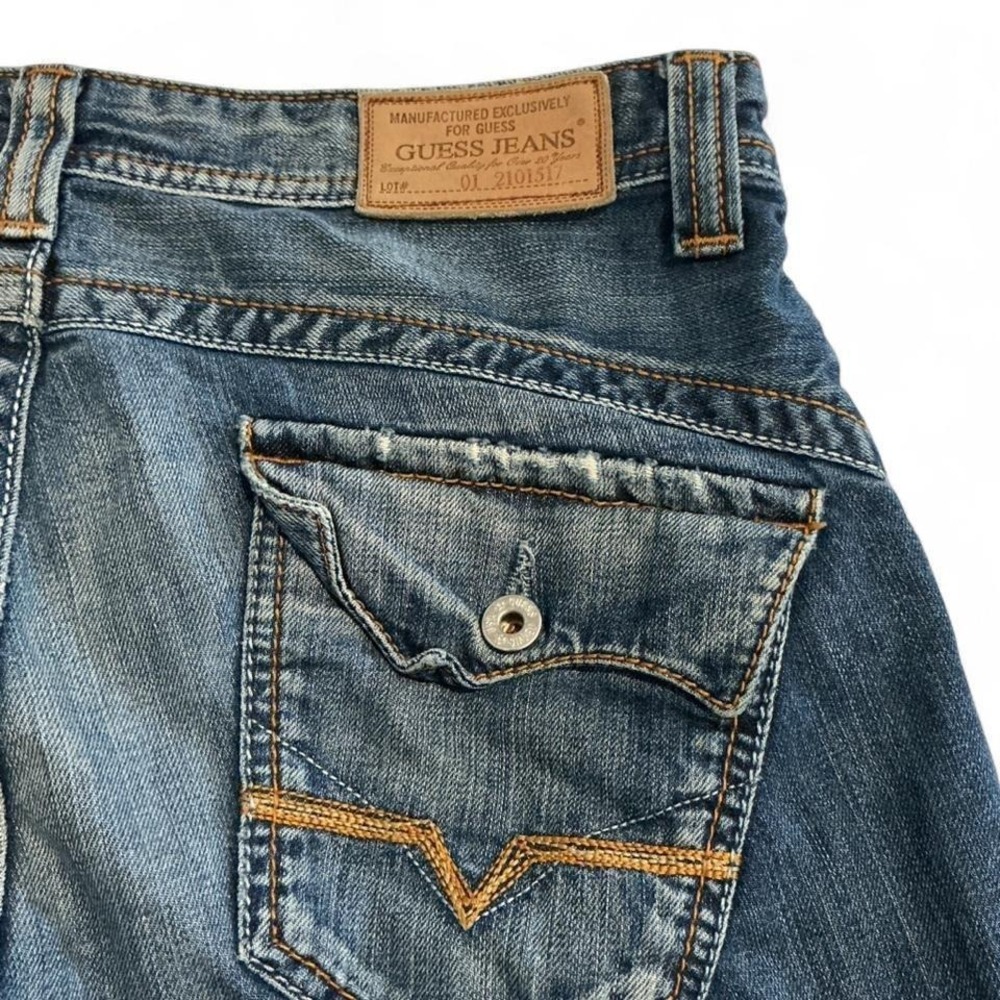 Guess Denim Shorts Mens 30 Blue Distressed Button Fly Jorts M71H2991 - Picture 7 of 8